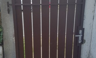 Výměna plotových vrátek