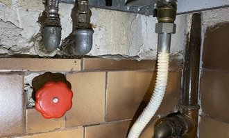 Plynová topidla a ohřívač vody - stav před realizací
